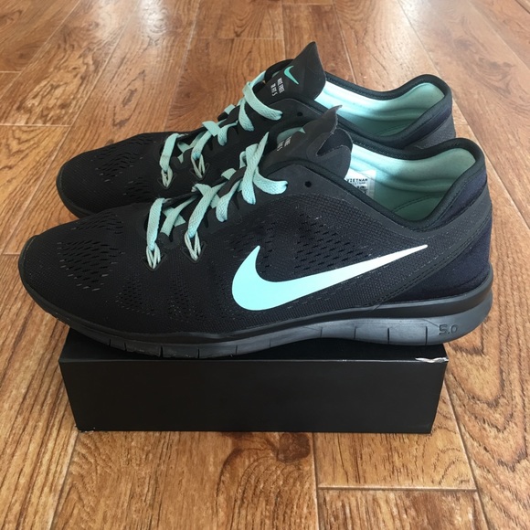 Nike Shoes - NIKE Free TR Fit 5 Women’s Training Shoes Size 8.5